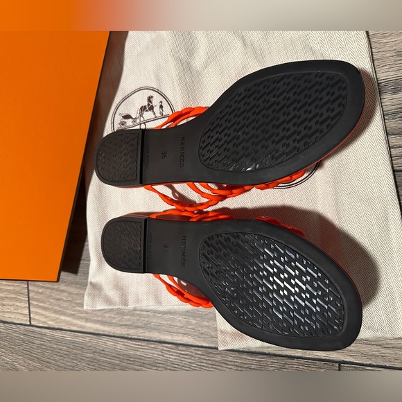 HERMÉS CHAÎNE D’ANCRE SANDALS - Picture 7 of 11